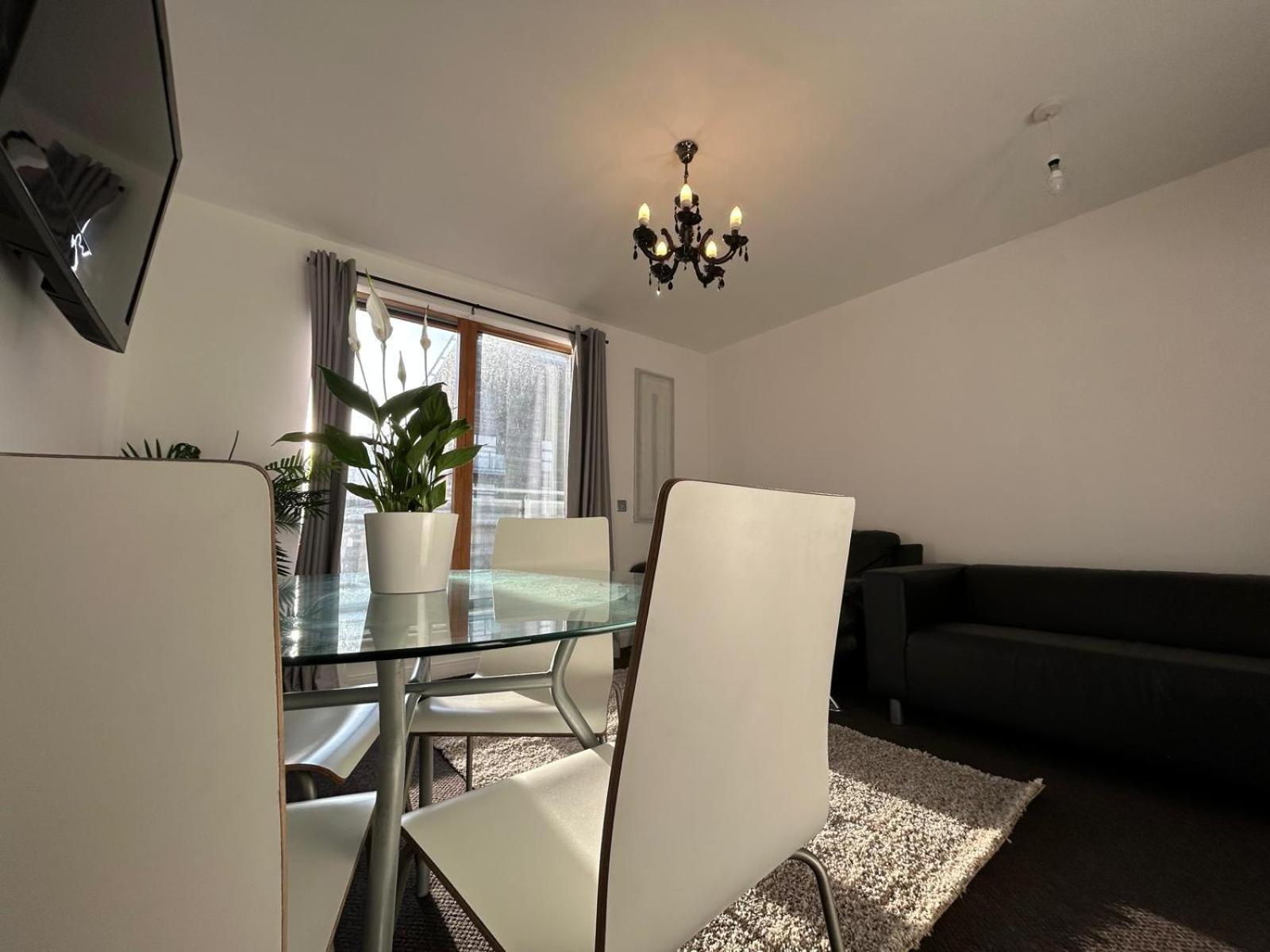 Central 2Bed 2Bath マンチェスター エクステリア 写真