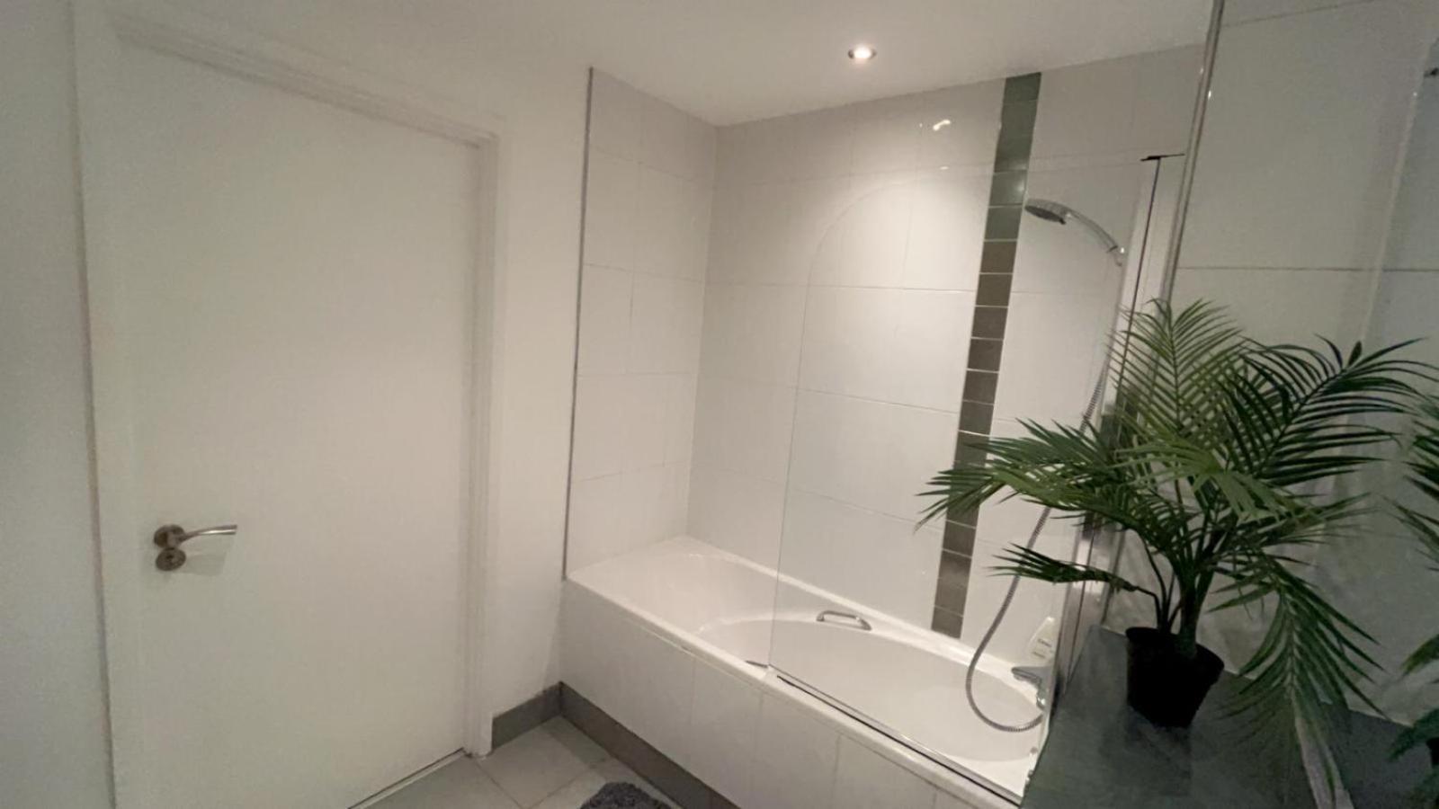 Central 2Bed 2Bath マンチェスター エクステリア 写真